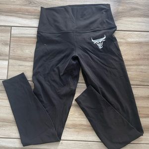 Lululemon Chicago Bulls leggings